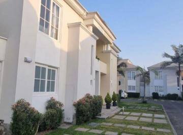 Casa de 3 habitaciones, Lima · Linda Casa en Condominio 192 m² / $510,000