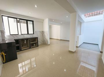 Casa de 3 habitaciones, Lima · Casa de Estreno 140 m² en Comas – Venta Al Contado