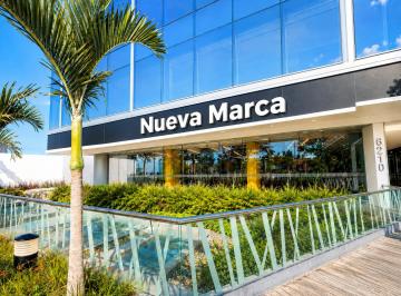 Local comercial , Lima · Local Comercial 330 m² + 9 Estacionamientos | Javier Prado – La Molina
