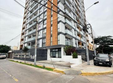 Departamento · 74m² · 3 Dormitorios · 1 Estacionamiento · Venta de Departamento Frente a Parque con Cochera