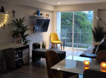 Departamento de 2 habitaciones, Lima · Vive en un Club en Depa Amoblado, C/vista a Parque y Centro Financiero