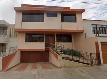 Casa de 5 habitaciones, Chiclayo · Precio Negociable - Contacto Directo con El Propietario.
