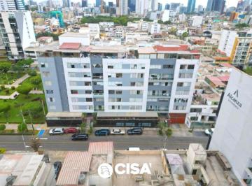 Departamento · 72m² · 1 Estacionamiento · Venta Departamento 1er Piso 88 m² con Terraza, Cochera | Santa Catalina