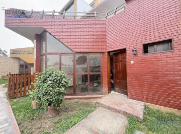 Casa · 144m² · 4 Dormitorios · 1 Estacionamiento · Se Alquila Duplex en Condominio - La Molina