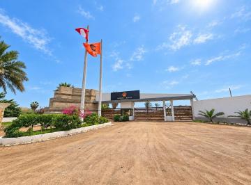 Terreno / Lote · 218m² · Terreno en Playa - Condominio Laguna Beach - Cerro Azul