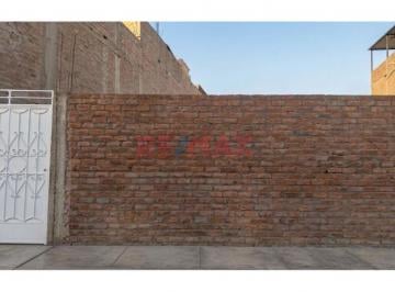 Terreno / Lote , Ica · Terreno en Venta – Arrabales, Ica | 264 m²