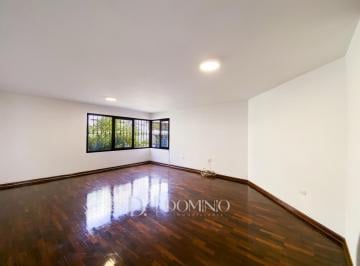 vista de la sala comedor · Departamento Amplio E Iluminado en Chacarilla del Estanque - Surco
