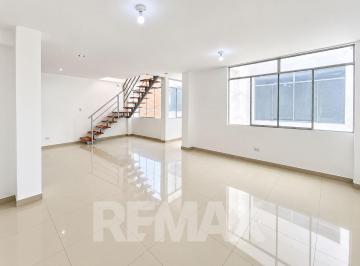 Departamento · 148m² · 3 Dormitorios · 1 Estacionamiento · Dúplex de 148 m² Frente a Parques en San Martín de Porres