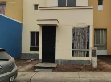 Casa · 76m² · 3 Dormitorios · 1 Estacionamiento · Vendo Linda Casa en Villaclub 4 Carabayllo