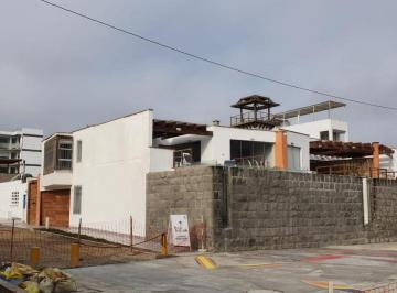 Casa de playa de 4 habitaciones, Lima · Venta de Casa de Playa en Punta Hermosa – Vista Panorámica Al Mar