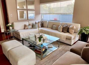 Departamento de 3 habitaciones, Lima · Hermoso Flat de en 1er Piso con Linda Terraza y Muy Bien Ubicado en Chacarilla