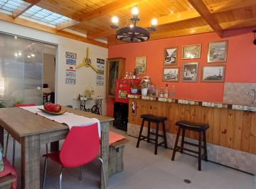 Bar y comedor de diario · Ocasion I 140 m² I 2 Estac I Limite Barranco I Terraza I 2 Dorm C
