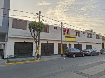 Casa · 480m² · Venta de Inmueble en Breña General Varela Cuadra 8 / 381.13 m² Rdm