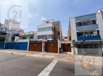 Oficina comercial · 95m² · 1 Estacionamiento · Alquiler Oficina Surquillo Aramburú 95 m²