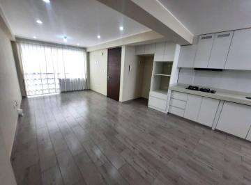 Departamento de 2 habitaciones, Lima · Departamento Frente a Parque
