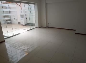 sala · Lindo y Amplio Dpto. 1° Piso Excelente Ubicacion
