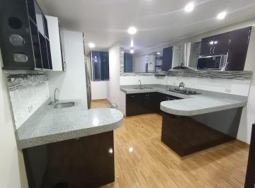 Departamento · 145m² · 4 Dormitorios · Alquilo Departamento Amplio en Los Olivos