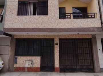 Casa · 90m² · 4 Dormitorios · Casa de 2 Pisos + Azotea en Alquiler – San Juan de Lurigancho