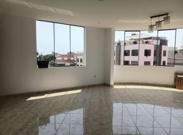 Departamento de 5 habitaciones, Lima · ¡Amplio Dúplex de 5 Dorm. en Surco con Gran Terraza!