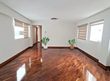 Departamento · 90m² · 3 Dormitorios · 1 Estacionamiento · ¡Alquiler de Amplio Departamento en Jesús María!