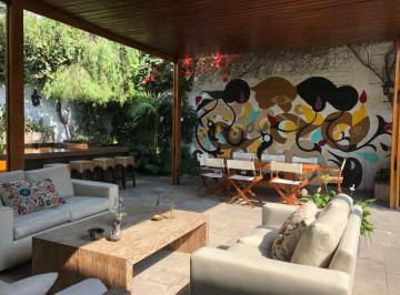 Casa de 4 habitaciones, Lima · Estupenda Casa en La Urb. Camacho – La Molina