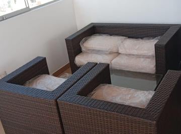 Casa en Alquiler de 3 habitaciones Bellavista · Alquiler de Casa Comercial Duplex