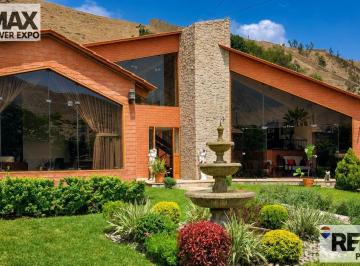 Casa · 506m² · 4 Dormitorios · 4 Estacionamientos · Venta Casa La Molina 4 Habitaciones 5 Baños 840 m² 4 Cocheras