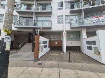 Departamento · 98m² · 3 Dormitorios · 1 Estacionamiento · Departamento en Surquillo