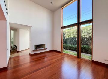Casa de 3 habitaciones, Lima · Vendo Linda Casa Moderna a Pasos del Olivar