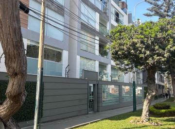 Departamento de 3 habitaciones, Lima · Venta de Dpto en Chacarilla Surco, Finos Acabados, 3 Dorm., 4 Baños en Primer Piso.