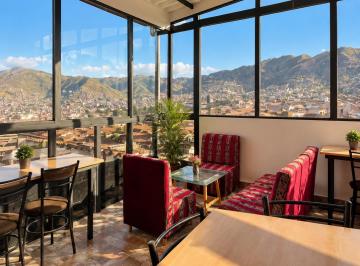 Hotel de 20 habitaciones, Cusco · Venta de Hostel | a Cuadra y Media de La Plaza de Armas
