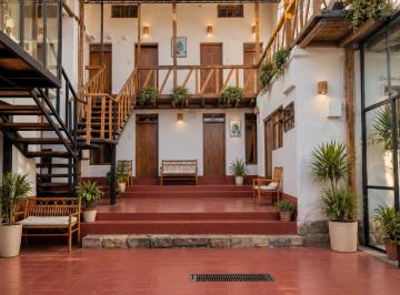 Hotel de 20 habitaciones, Cusco · Venta de Hostel | a Cuadra y Media de La Plaza de Armas