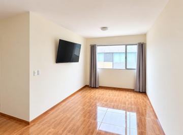 Departamento de 3 habitaciones, Lima · Vendo Dpto. Remodelado Totalmente Semiamoblado Campiña Al Lado de Essalud