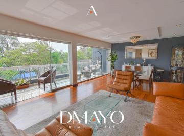 Departamento · 252m² · 4 Dormitorios · 3 Estacionamientos · Venta de Elegante Duplex C/balcon, Jardin y Piscina en Chacarilla San Borja Cerca Colegio Santísimo