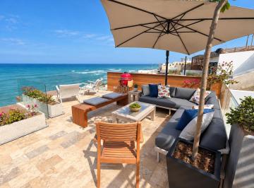 Casa de 4 habitaciones, Lima · Tríplex en Caballeros con Vista Al Mar y Departamento Independiente Adicional