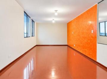 Departamento · 79m² · 3 Dormitorios · Vendo Amplio Departamento Piso 2 Limite con San Miguel