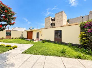 Local comercial , Lima · Alquiler de Casa en San Borja – Ideal Para Uso Comercial o Profesional
