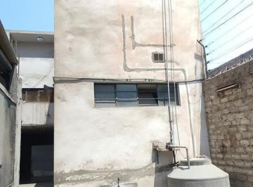 Casa · 285m² · 1 Estacionamiento · Venta de Casa en Los Olivos