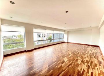 Departamento de 4 habitaciones, Lima · Dpto 4 Hab. Totalmente Remodelado a Una Cuadra del Golf - Incluye Aires