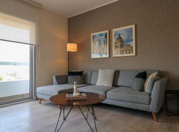 Departamento de 2 habitaciones, Lima · Depa Amoblado con Vista Directa Al Parque Reducto + Estacionamiento | 84 m² · 2 Dorm · Miraflores