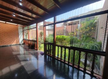 Casa · 209m² · 4 Dormitorios · 1 Estacionamiento · Casa en Los Álamos de Monterrico