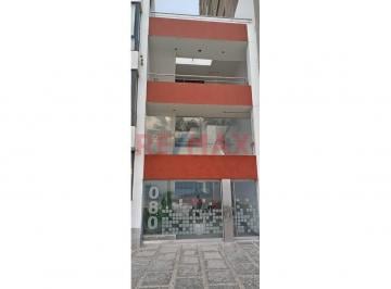 Departamento · 76m² · 2 Dormitorios · 1 Estacionamiento · Departamento en Alquiler, Amoblado de 2 Habitaciones Cochera (L. Guevara)