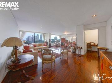 Departamento de 4 habitaciones, Lima · Departamento Estilo Casa Frente Al Golf. Penthouse 4 Dorm.