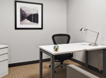 Oficina comercial · 8m² · Oficina en Alquiler en Open Office Lima, Torre Pandero en Lima