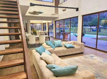 Casa de 4 habitaciones, Lima · Vendo Casa Amoblado en Fundo del Prado