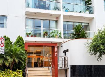 Departamento · 125m² · 4 Dormitorios · 1 Estacionamiento · Alquiler Dpto en Miraflores 125 m² 3 Dorm. Cochera S/.4,420