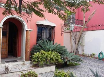 Casa de 5 habitaciones, Lima · Hermosa Casa en San Isidro en Venta o Alquiler