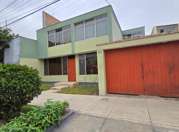 Casa de 5 habitaciones, Lima · Excelente Oportunidad en Corpac – San Isidro - Casa en Venta