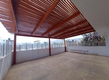 Casa de 4 habitaciones, · Vendo Casa 3 Pisos a 1.5 Cuadras Plaza de Armas