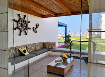 Casa · 148m² · 4 Dormitorios · 2 Estacionamientos · Casa de Playa en Venta en Condominio Asia del Sur, Km 108 Playa Sarapampa